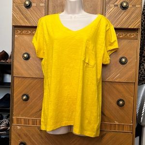 CAbi T-shirt yellow shirt sleeve